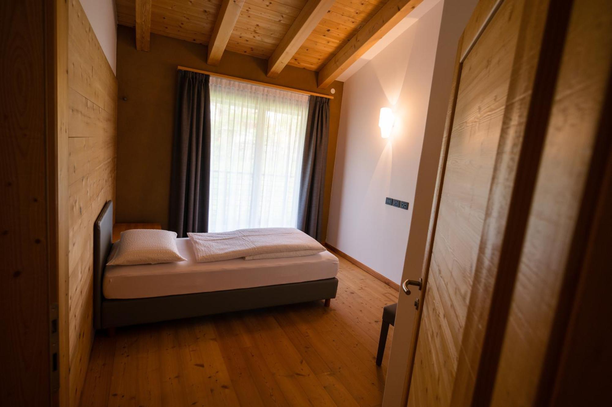 Garni Tuttotondo Hotel Levico Terme Phòng bức ảnh
